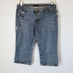 Just Cavalli by Robert Cavalli 3D Floral Embroidery Accent Capri Jeans Size 28